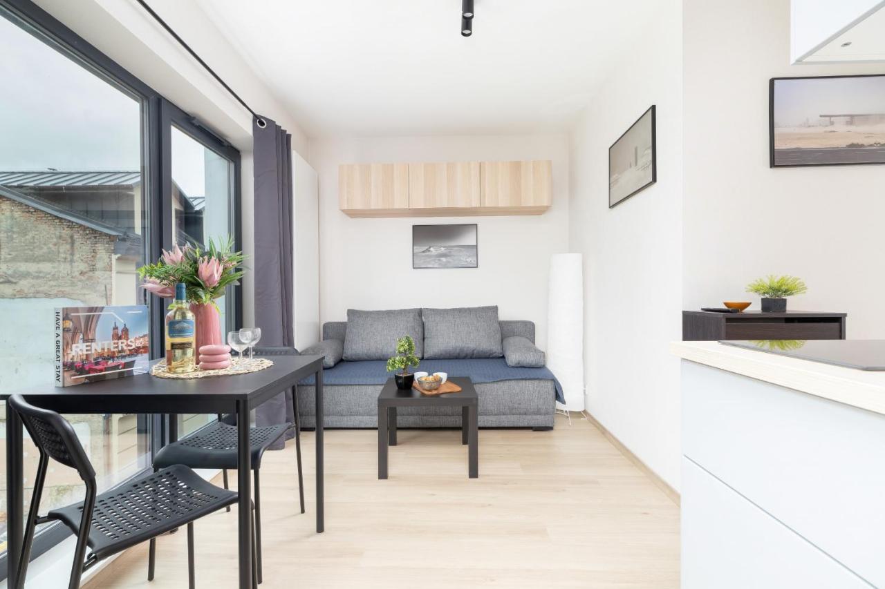 Cozy Studio Apartments Sauna & Ac Krakow By Noclegi Renters Luaran gambar